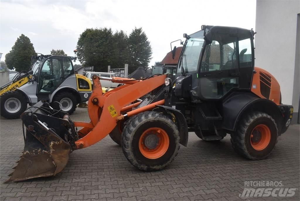 Komatsu WA100M-7 Tekerlekli yükleyiciler