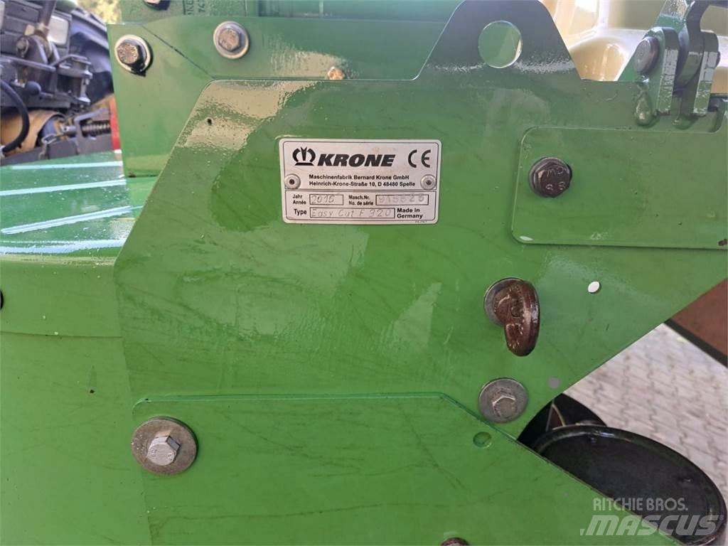 Krone EC F 320 Çayir biçme makinalari