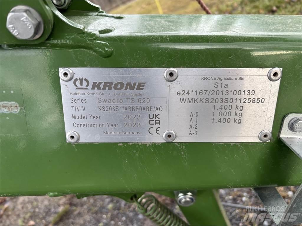 Krone Swadro TS 620 Kendi yürür saman makinaları