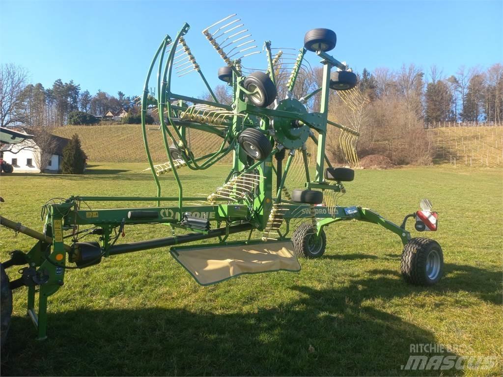 Krone TC 680 Kendi yürür saman makinaları