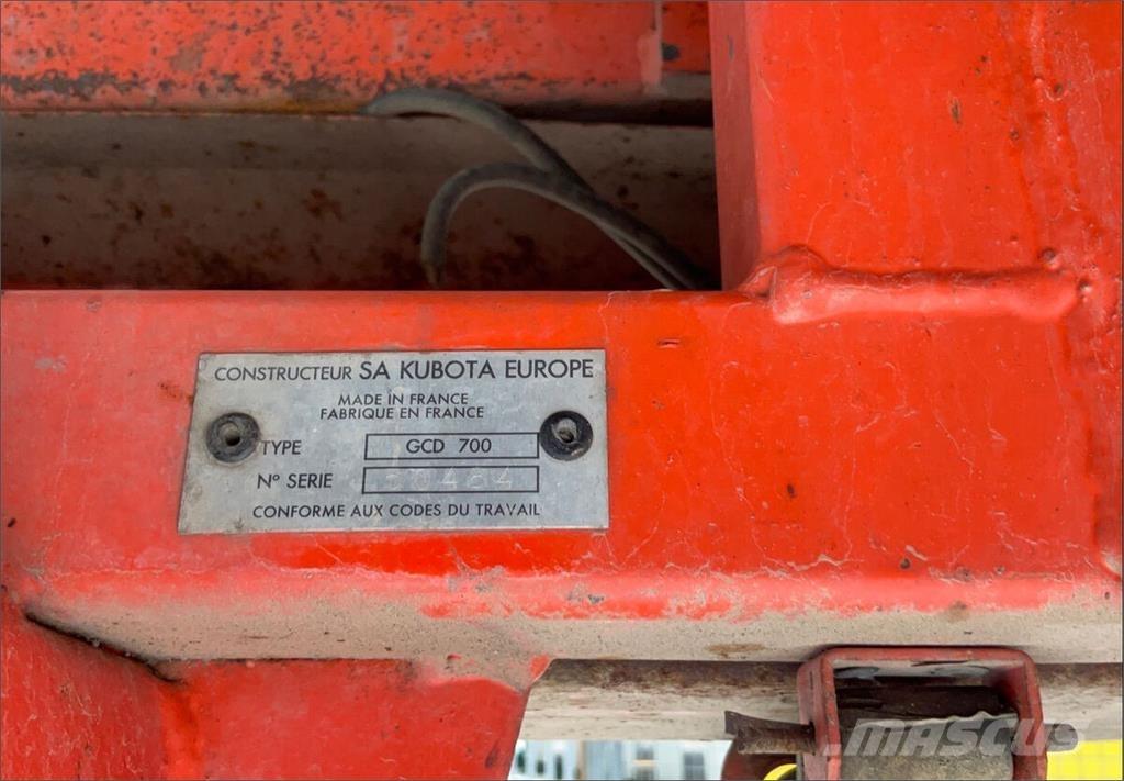 Kubota GCD 700 Diger yol bakim makinalari