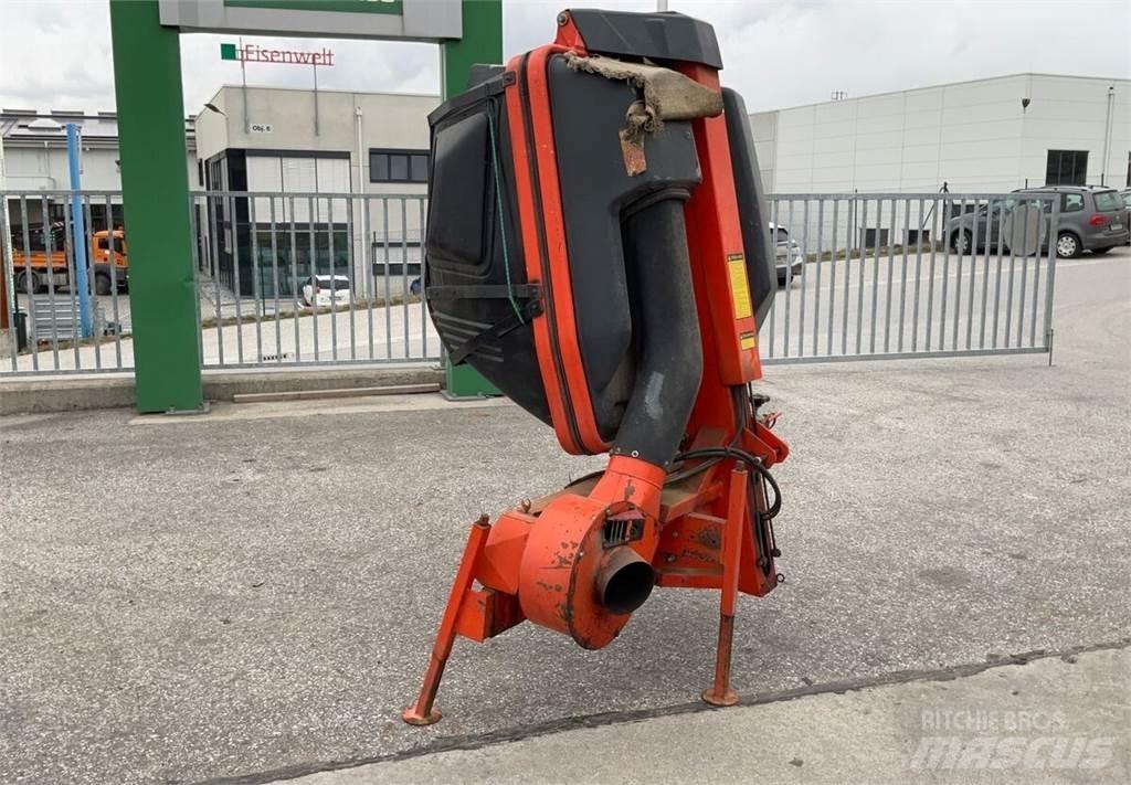 Kubota GCD 700 Diger yol bakim makinalari