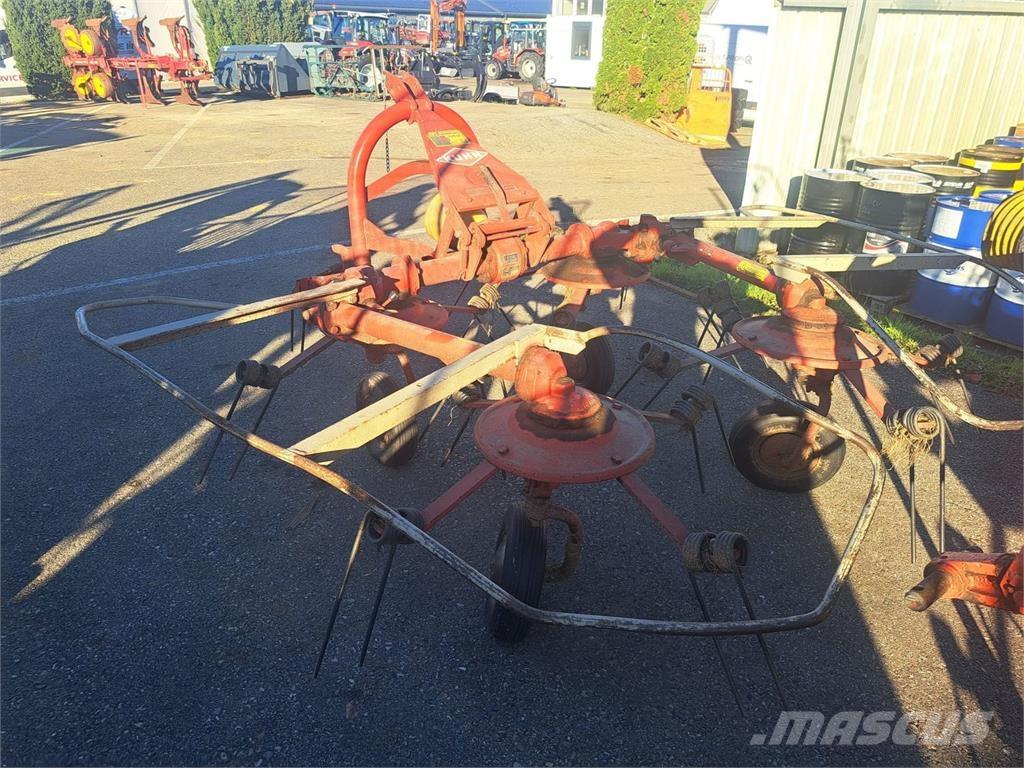 Kuhn 4 Kreisel Kombine tirmiklar