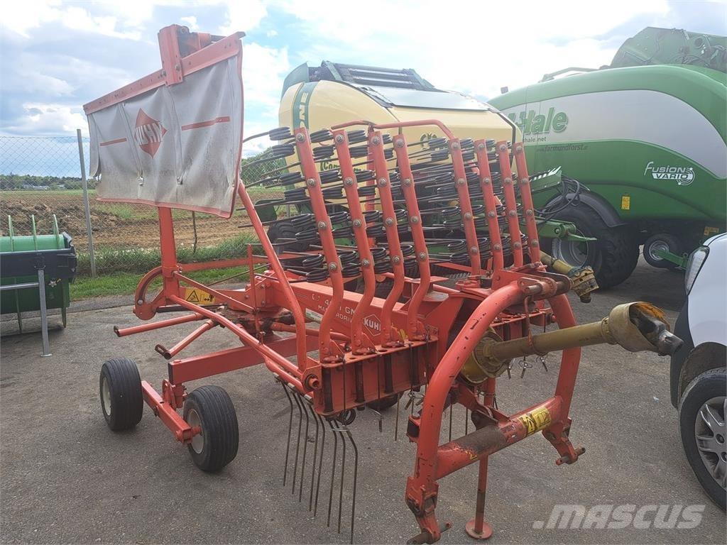 Kuhn GA 4121 GM Kendi yürür saman makinaları