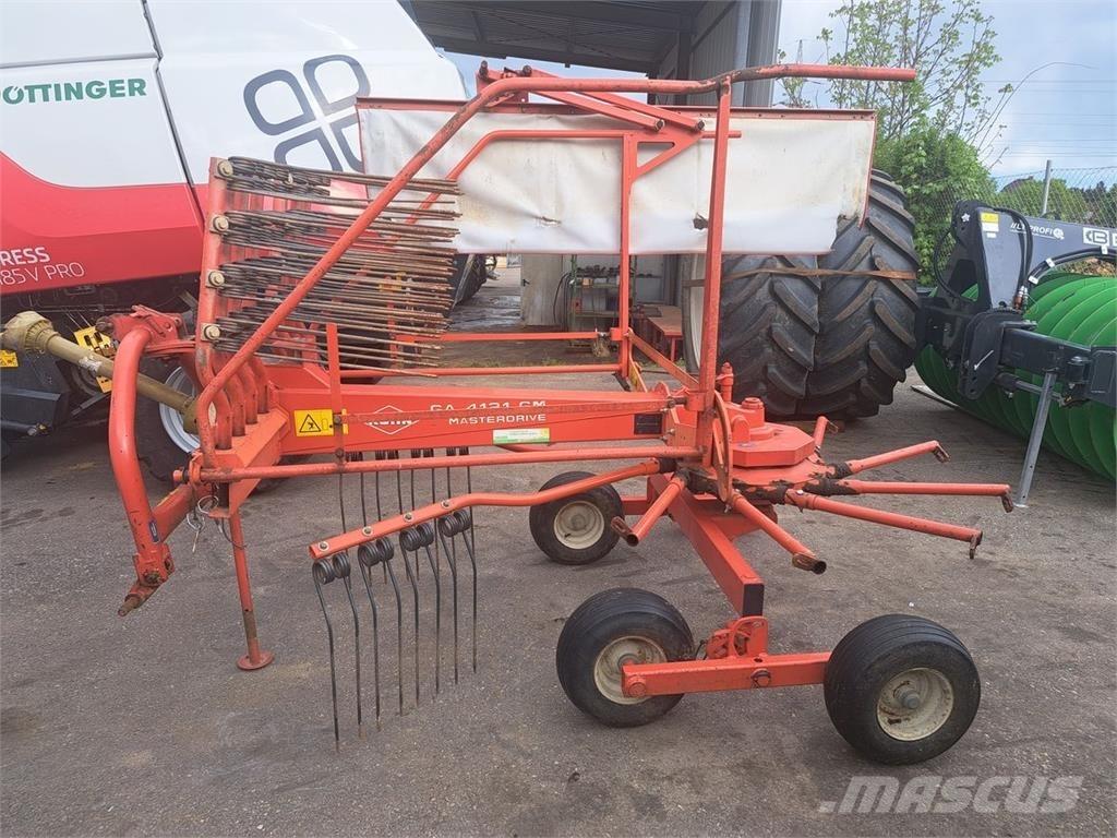 Kuhn GA 4121 GM Kendi yürür saman makinaları
