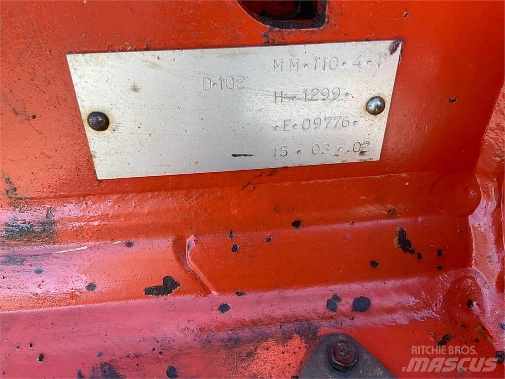 Kuhn MM 110 4T Pulluklar
