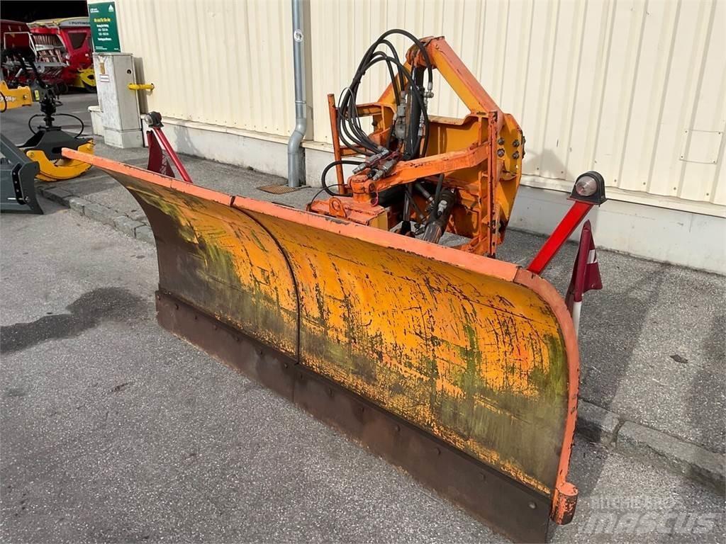  LESNIK 2500 Diger kar ve yol makinalari