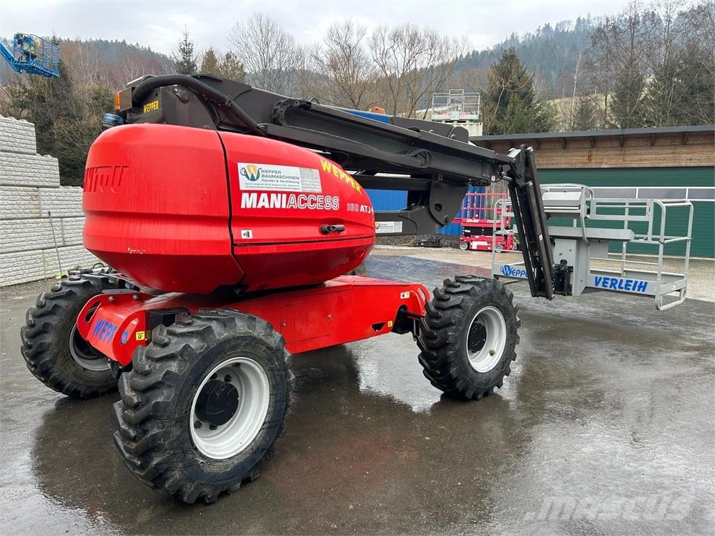 Manitou 160ATJ + Körüklü personel platformları