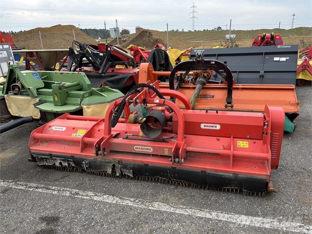 Maschio Bisonte 280 Hasat makineleri