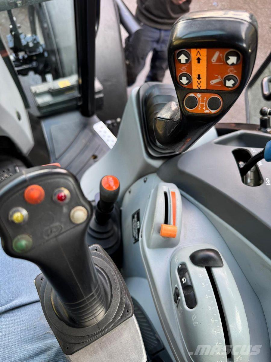 New Holland T4.115 Traktörler