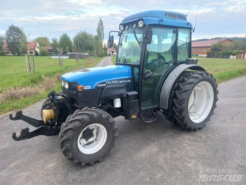 New Holland TN-N 75 Traktörler