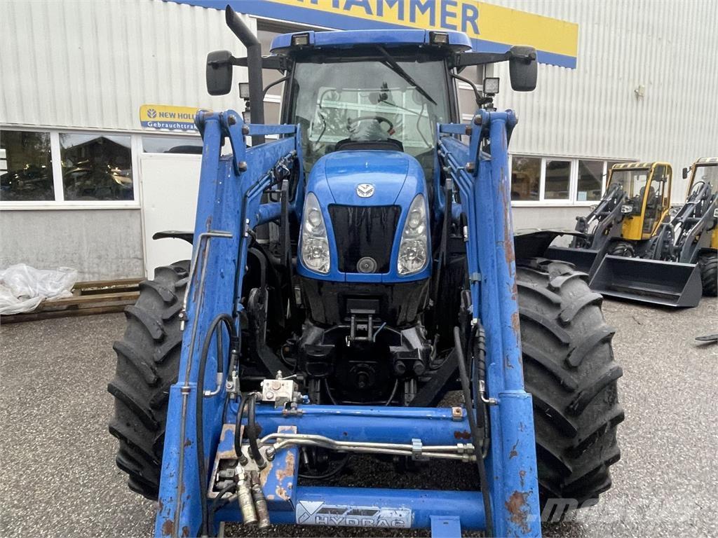 New Holland TS135A Traktörler