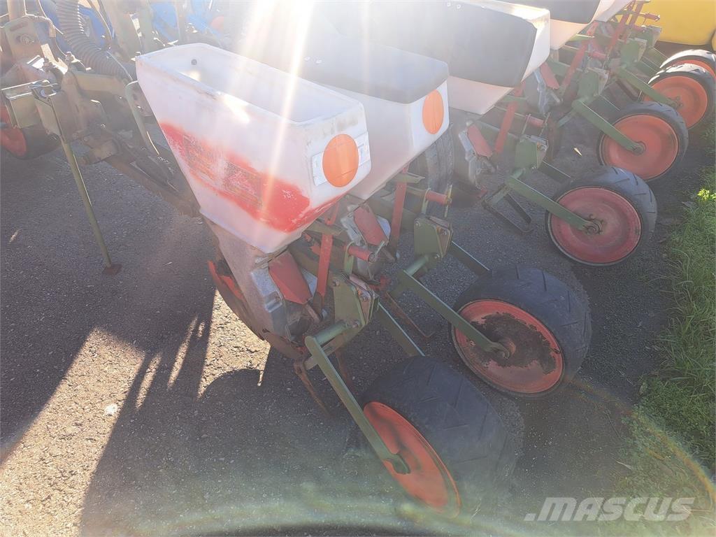 Nodet 6 reihig Ekiciler