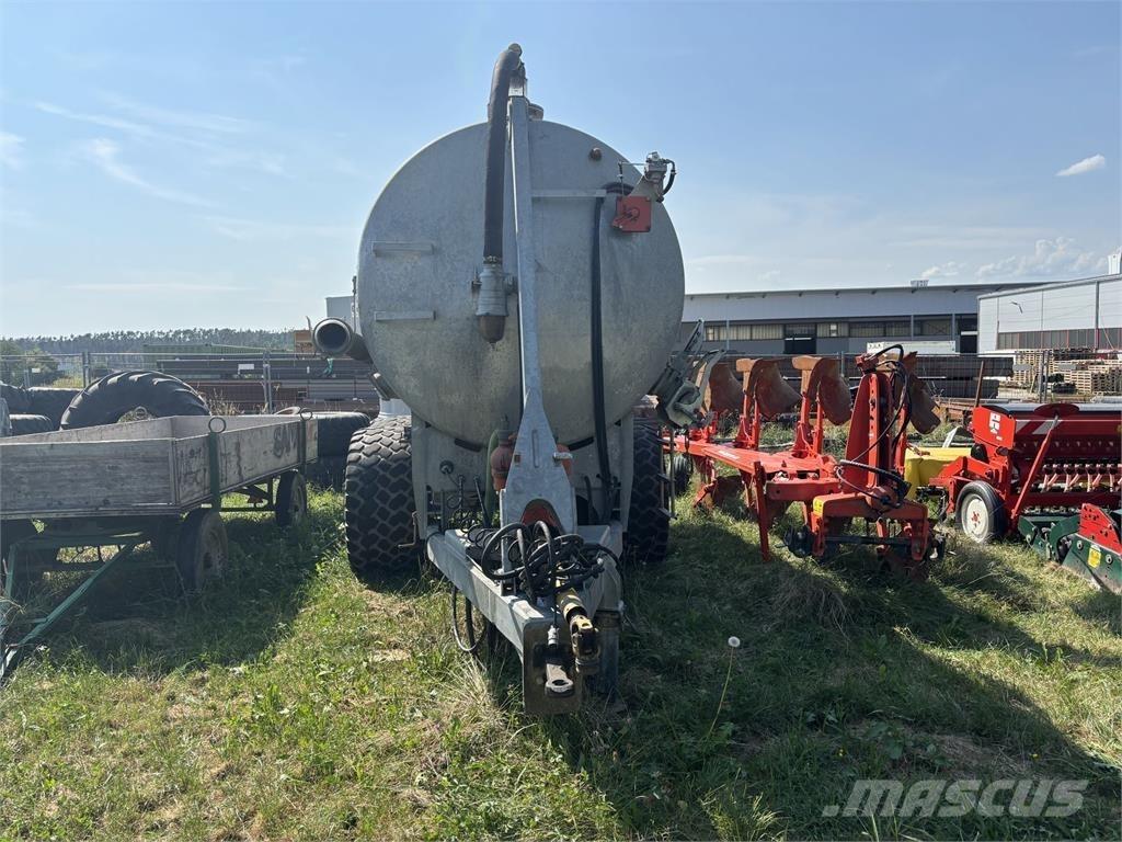 Oehler VKT 120 Sivi gübre ve ilaç tankerleri