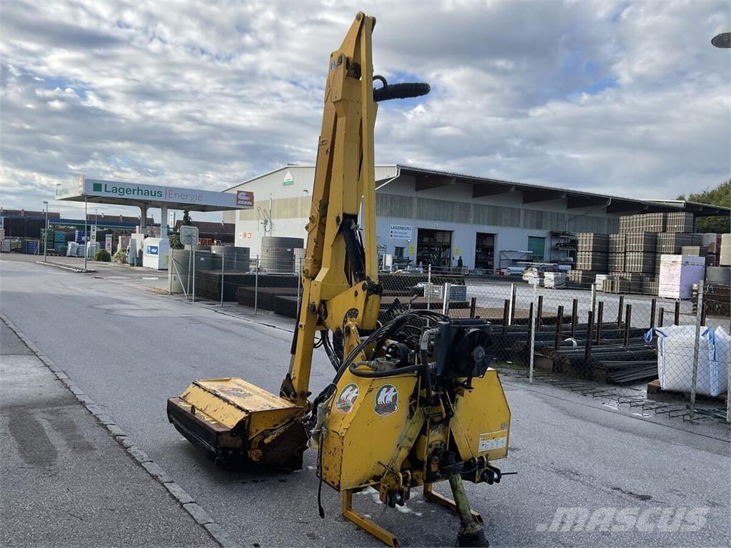 Orsi Royal 760 T Mobil çim biçme makineleri