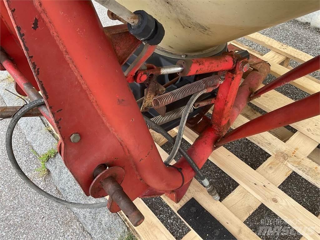  P 600 Diger gübre uygulama makinalari ve aksesuarlar