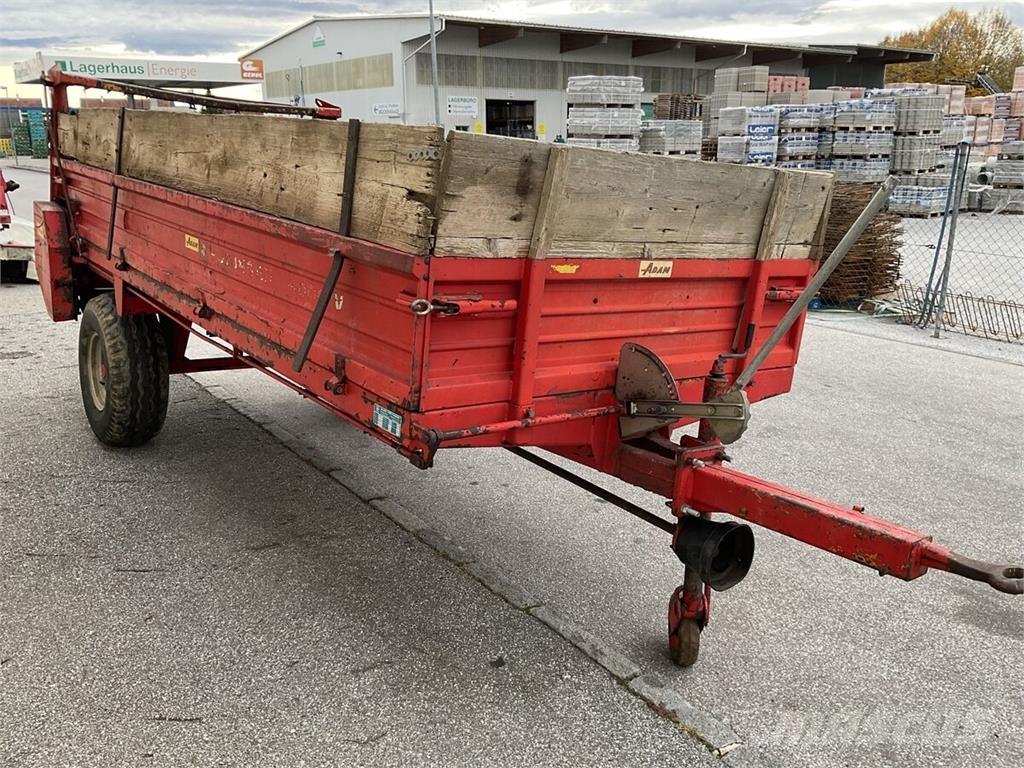 Pöttinger 4000 Gübre dagitma tankerleri