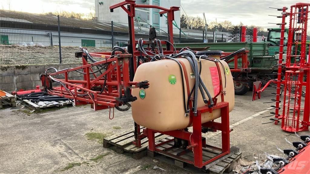 Rau D1 800 Çekilir pülverizatörler