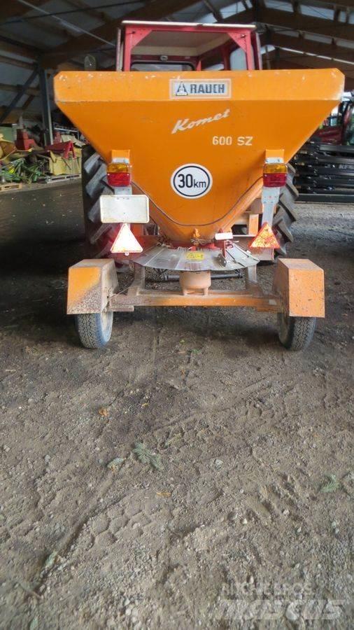 Rauch Komet 600 SZ Diger yol bakim makinalari