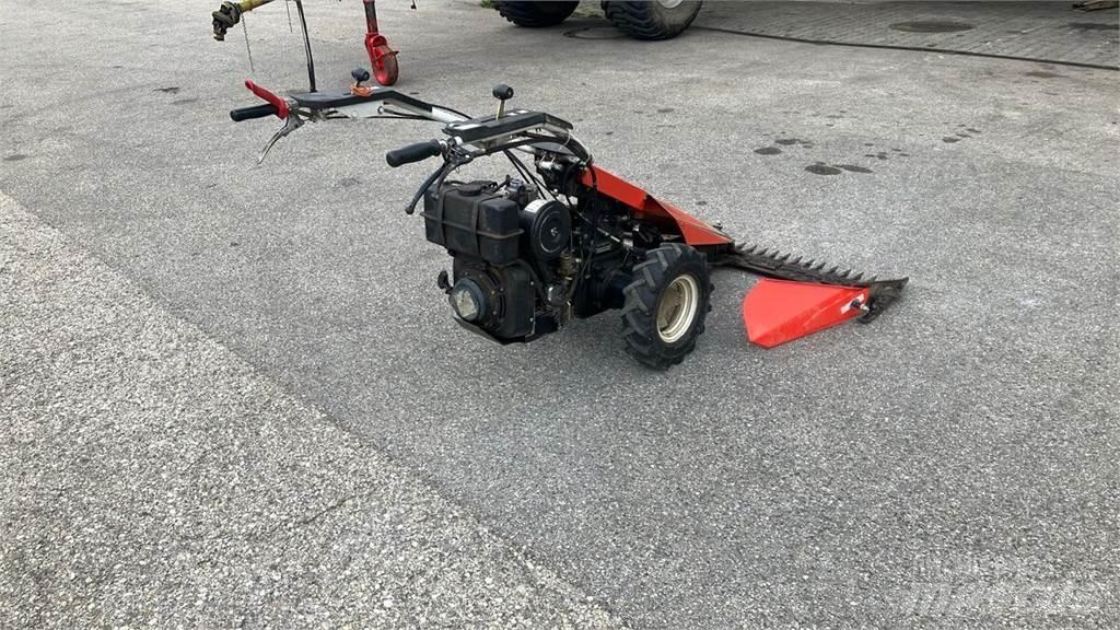 Reform 216 S Mobil çim biçme makineleri