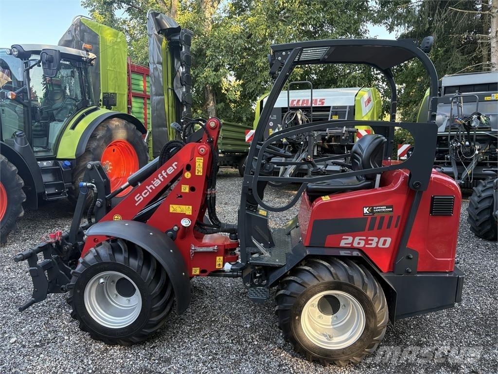 Schäffer 2630 Ön yükleyici ve kazicilar