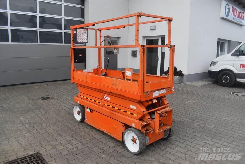 SkyJack SJ III 3220 Körüklü personel platformları