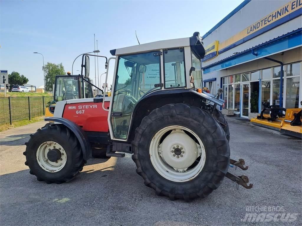 Steyr 667 Traktörler