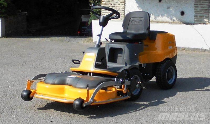 Stiga Park 300 Diger yol bakim makinalari