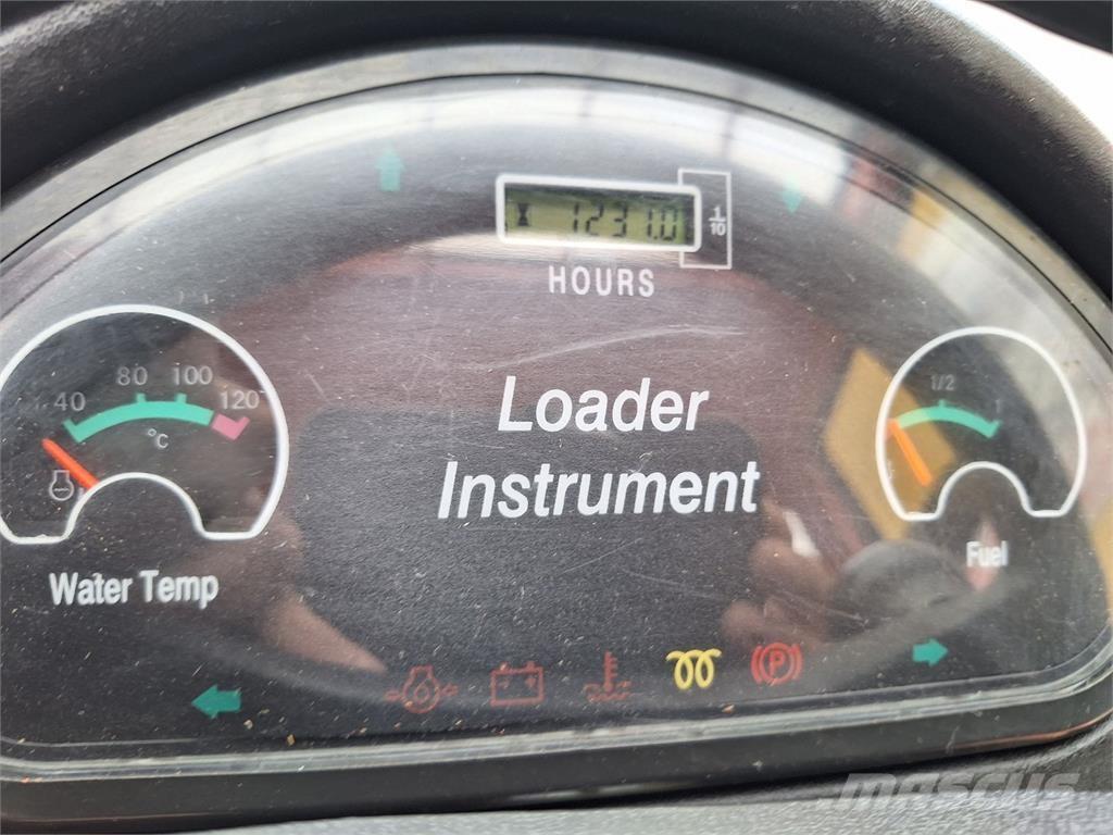 Toyo Hoflader 840 Ön yükleyici ve kazicilar