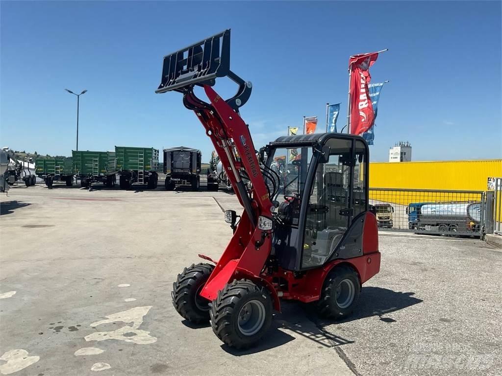 Trejon 1126 CAB Ön yükleyici ve kazicilar