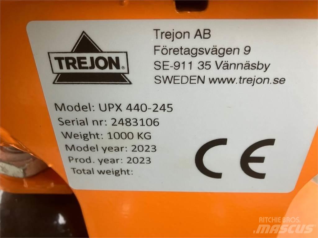 Trejon UPX 440-245 Diger kar ve yol makinalari
