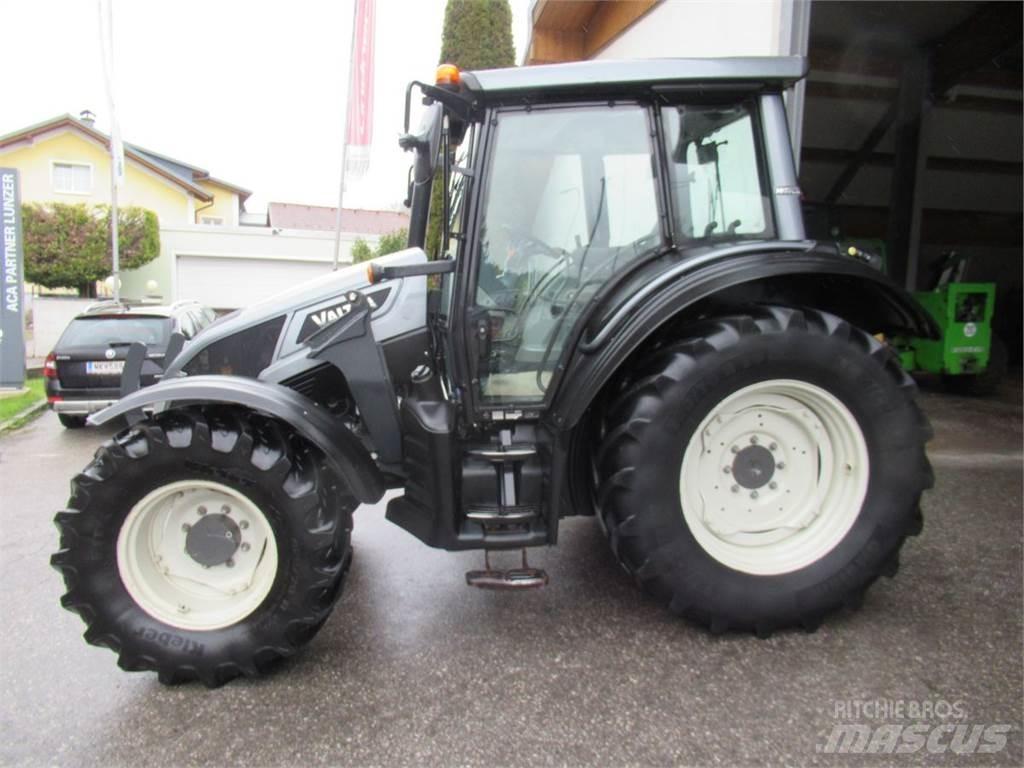 Valtra N 93 HiTech5 Traktörler