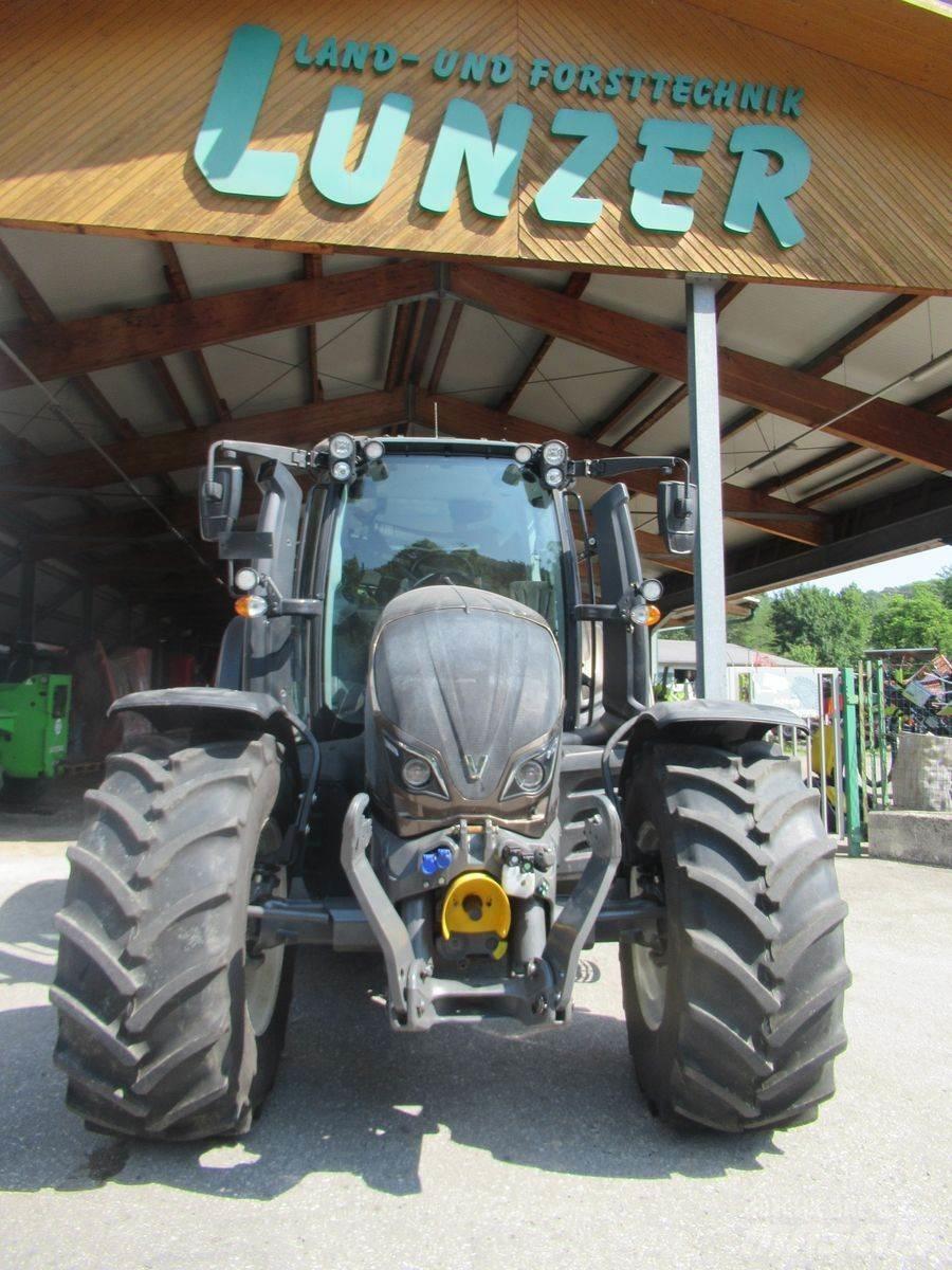 Valtra N134 (Stufe V) Traktörler