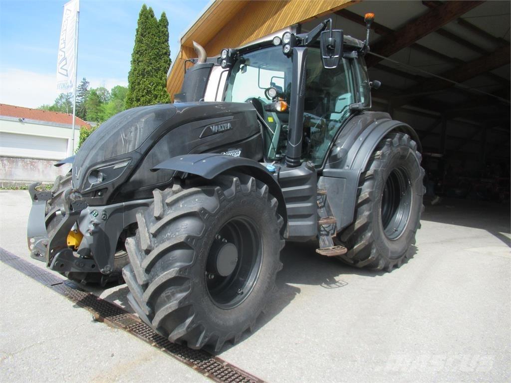 Valtra T 214D Traktörler