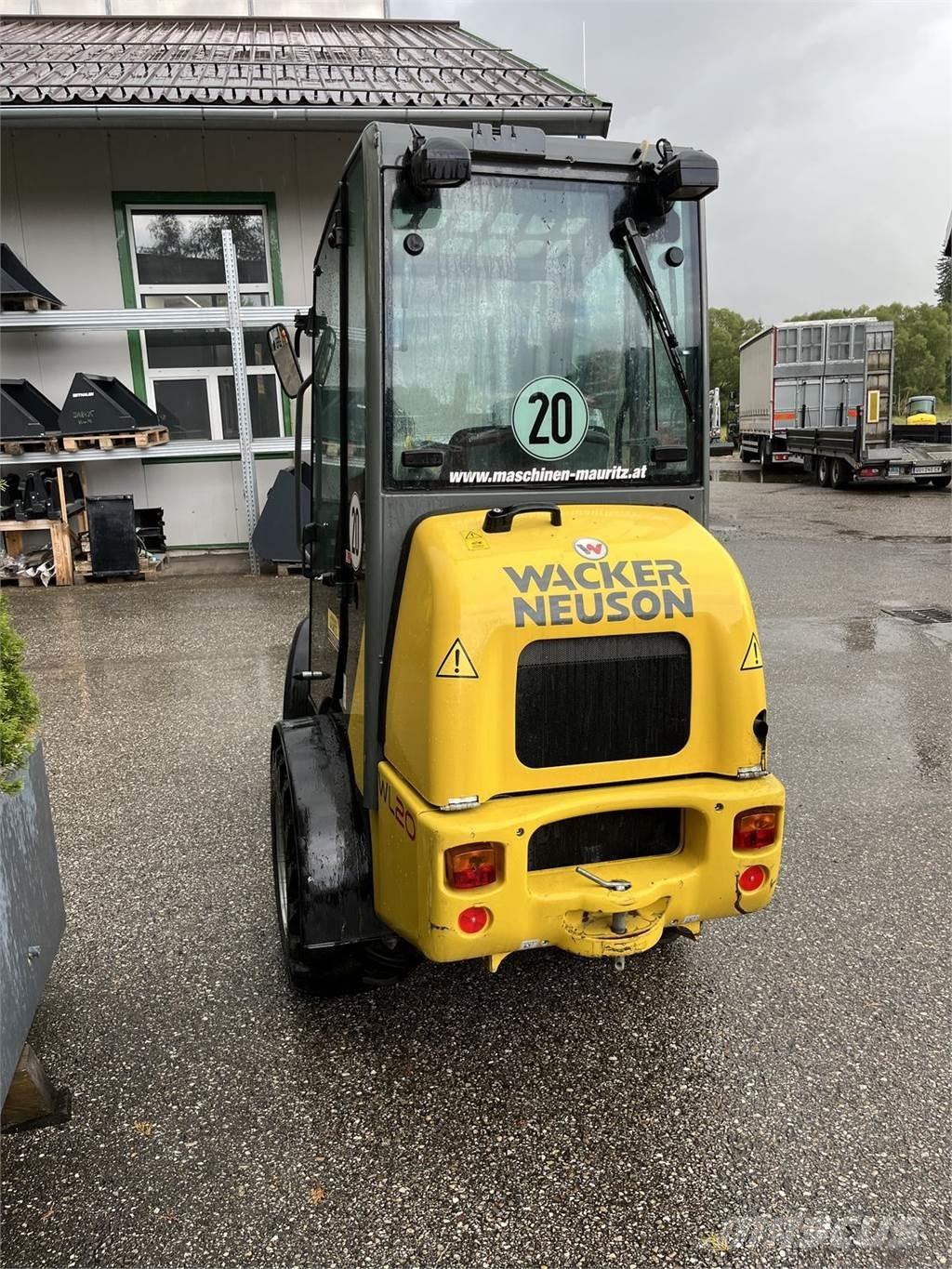 Wacker Neuson WL 20 Ön yükleyici ve kazicilar