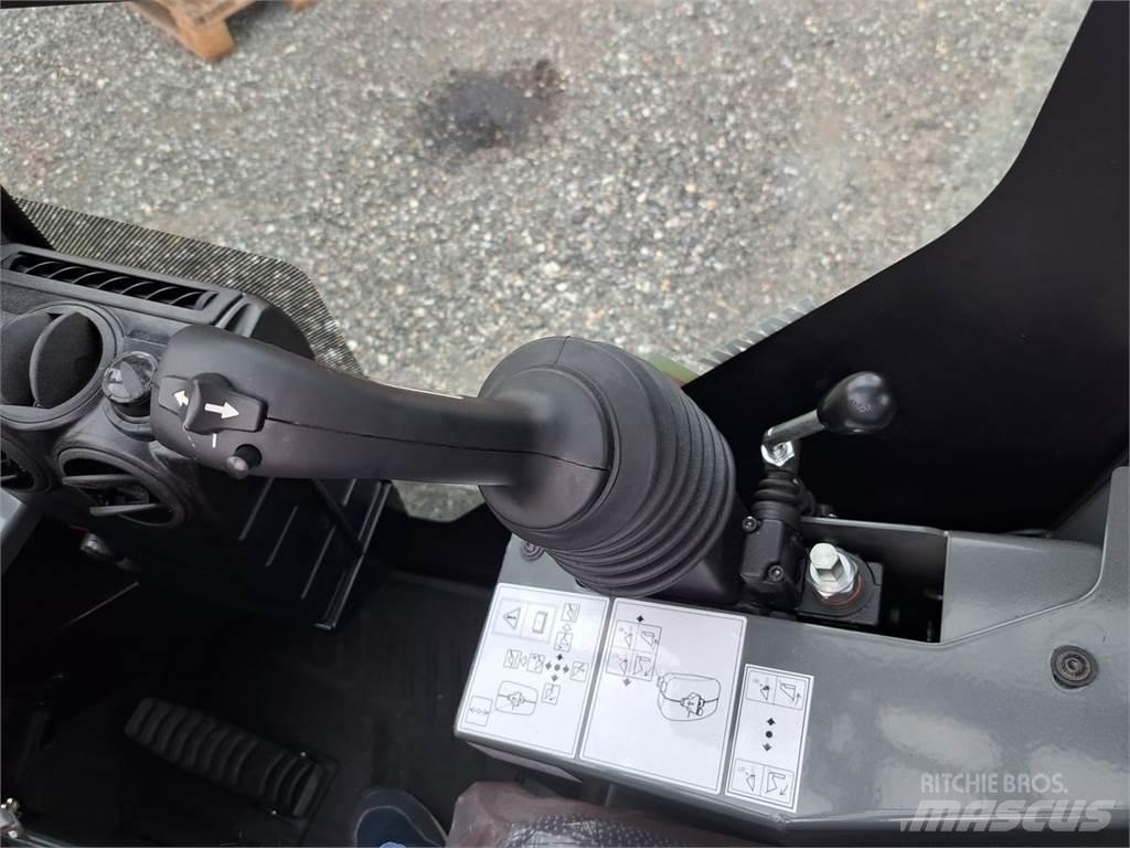 Weidemann 1260 LP Ön yükleyici ve kazicilar