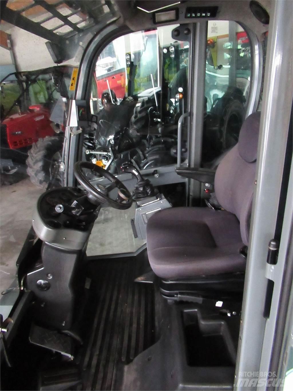 Weidemann 3070 CX60 Ön yükleyici ve kazicilar