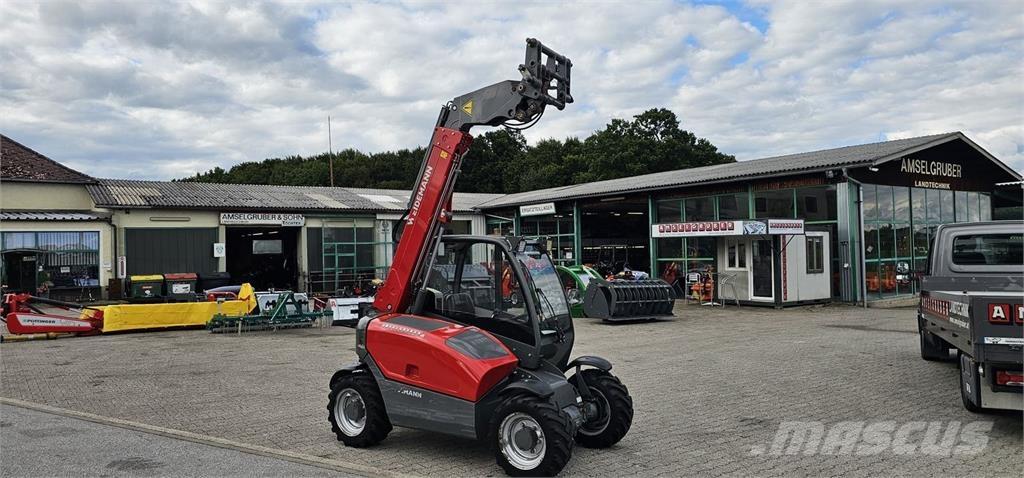 Weidemann T4108 Ön yükleyici ve kazicilar