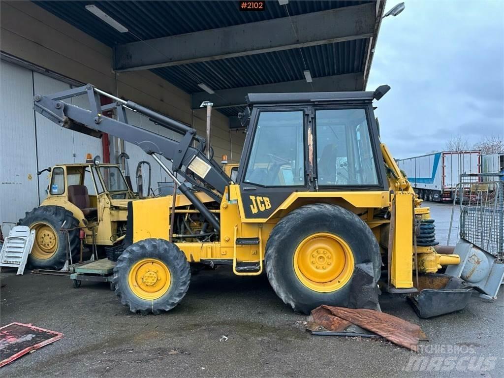JCB 3D-4 Traktörler