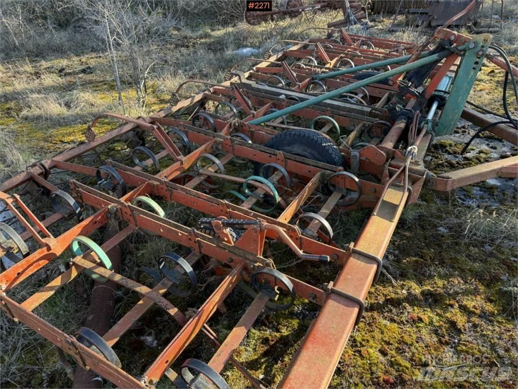 Kverneland Harv Diger toprak isleme makina ve aksesuarlari