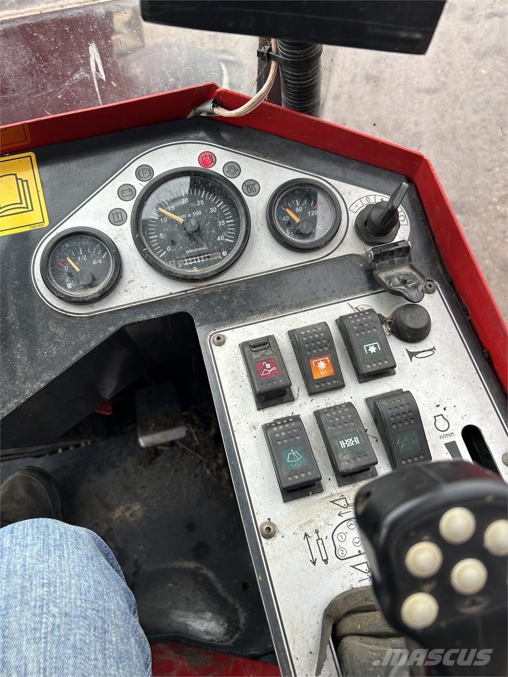 Norcar A7245 Ön yükleyici atasmanlar