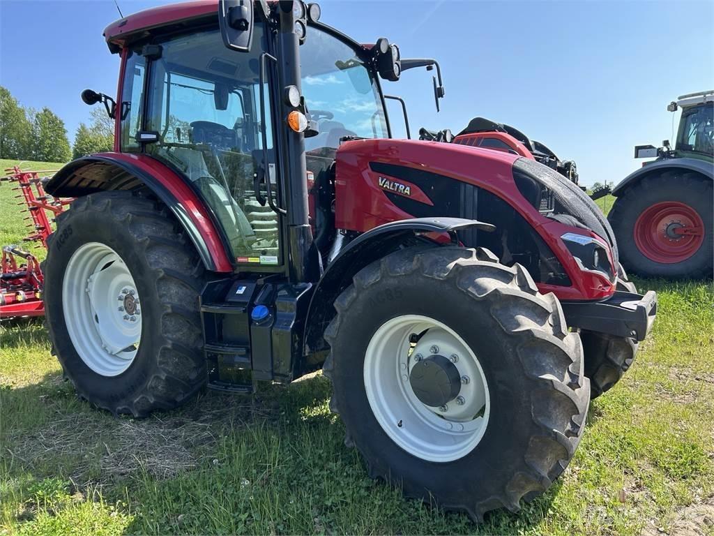 Valtra 115MH4 Traktörler