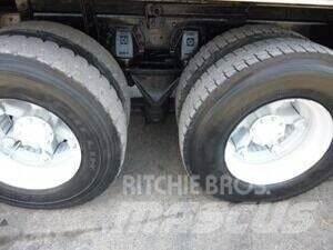 Ford L9000 Damperli kamyonlar