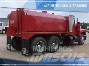 Mack R690ST Su tankerleri