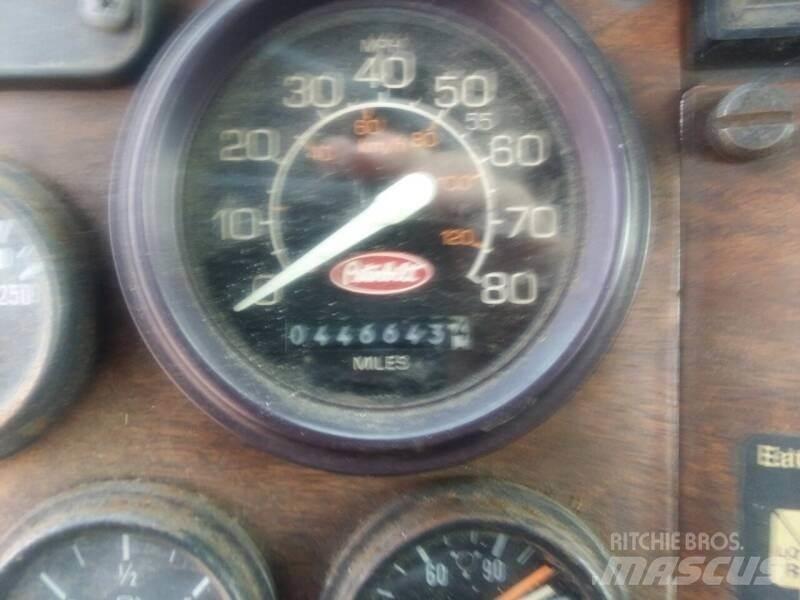 Peterbilt 377 Çekiciler