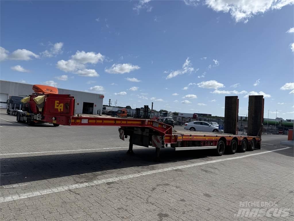 Faymonville S660FA Low loader yari çekiciler