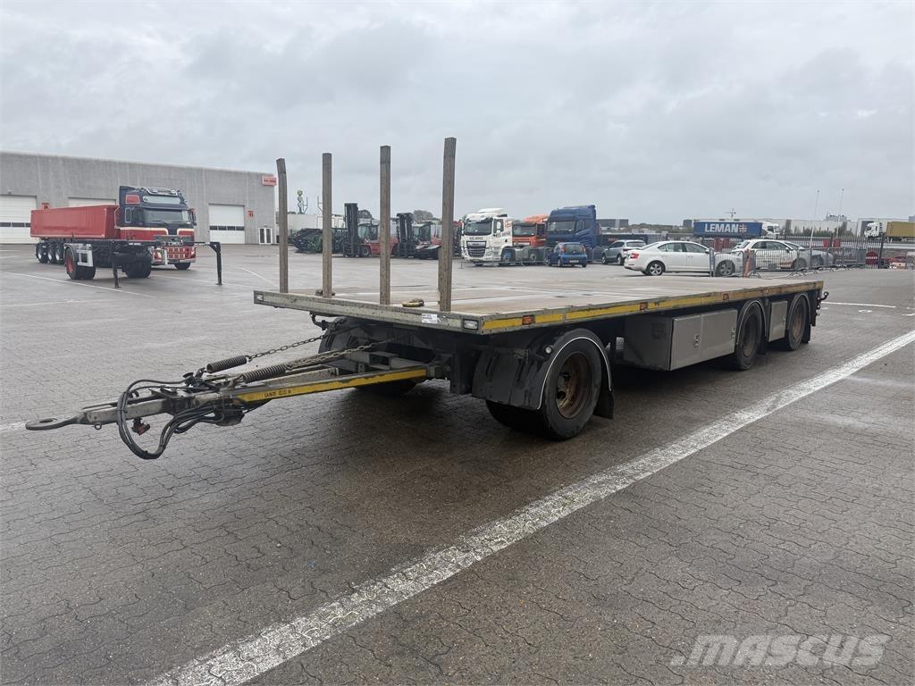 HFR 3 aks. Flatbed römorklar