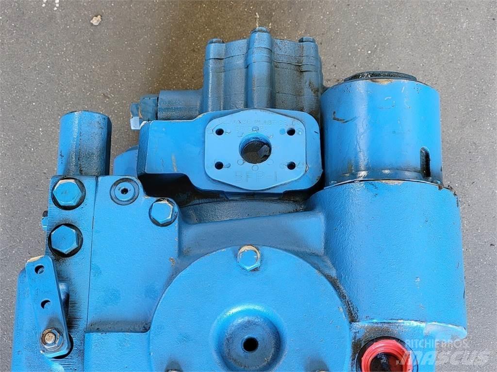 Eaton 5421-020 Su pompalari