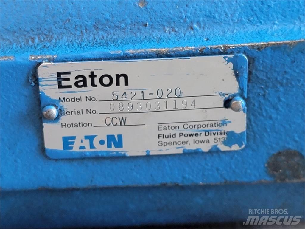 Eaton 5421-020 Su pompalari