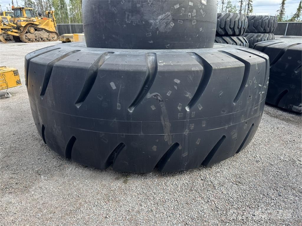 Firestone 52/80R57-L4 Tekerlekler